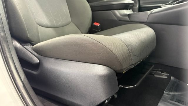 Used 2025 Toyota RAV4 XLE FWD image 21