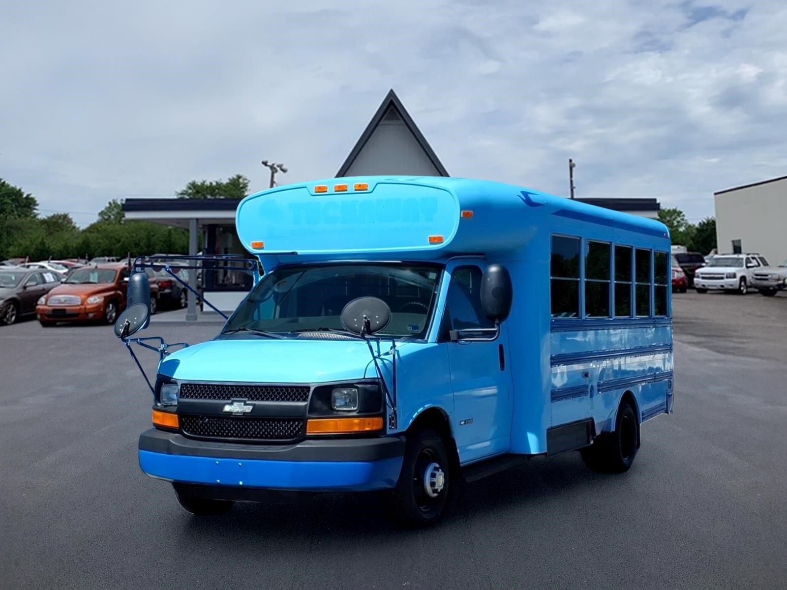Used 2005 Chevrolet Express 3500 w/ School Bus Package RWD image 1
