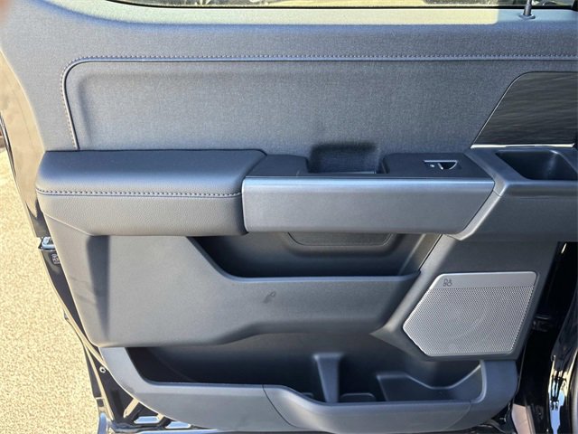 New 2025 Ford F150 Lightning Lariat image 18