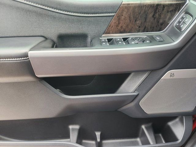 Used 2025 Ford F250 Lariat w/ Lariat Ultimate Package image 24