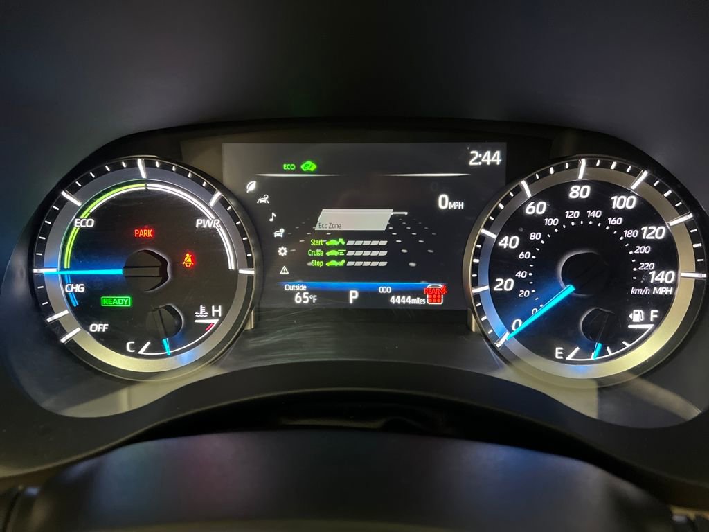 Used 2025 Toyota Highlander XLE image 17