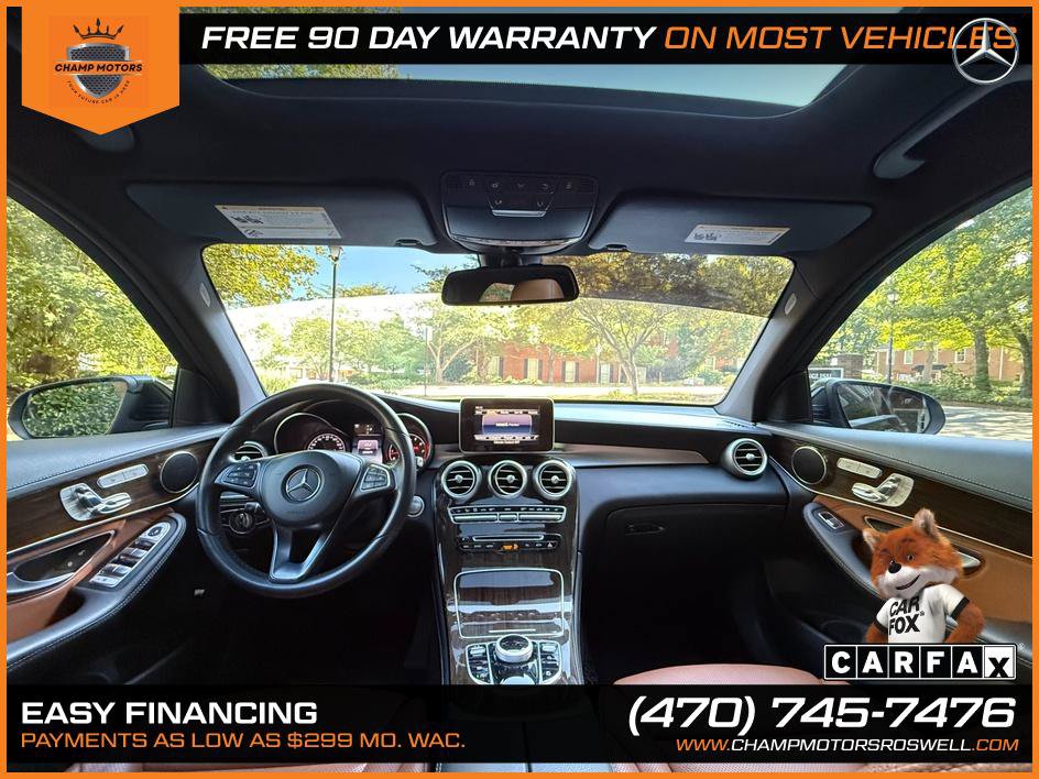 Used 2018 Mercedes-Benz GLC 300 w/ Leather Seating Package image 32