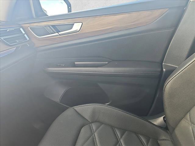 Used 2024 Volkswagen Atlas SE FWD image 24