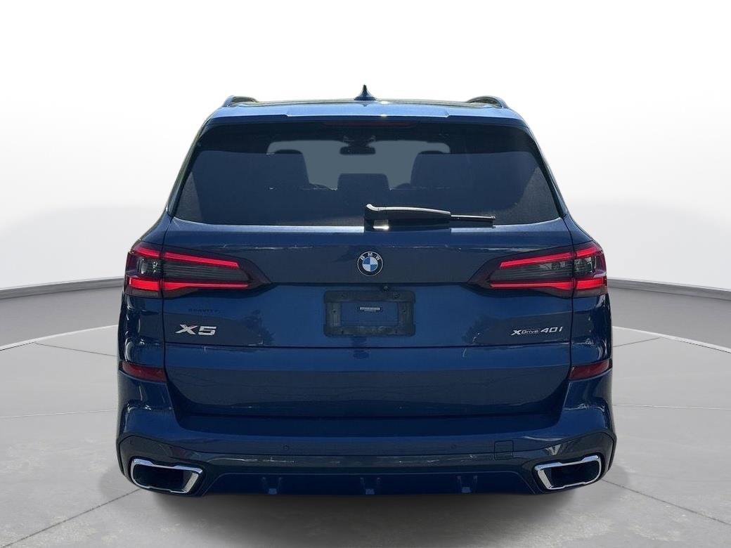 Used 2021 BMW X5 xDrive40i w/ M Sport Package image 7