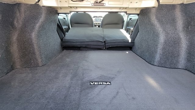 Used 2022 Nissan Versa SV w/ Trunk Package FWD image 47