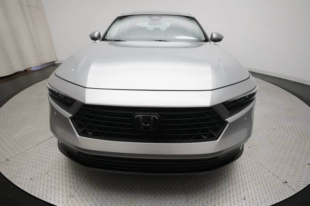 Used 2024 Honda Accord EX-L image 11