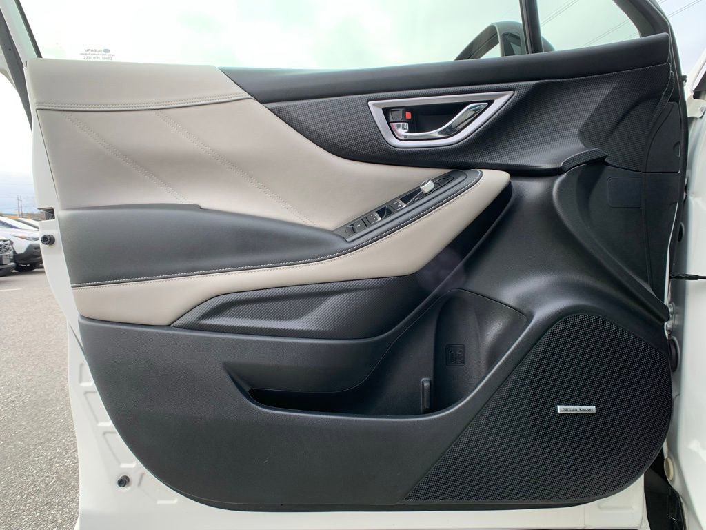 Used 2024 Subaru Forester Limited image 11