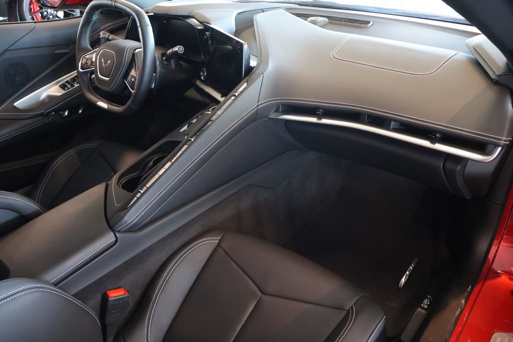 Used 2025 Chevrolet Corvette Z06 w/ Battery Protection Package image 35