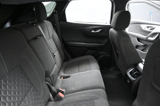 Used 2021 Chevrolet Blazer LT FWD image 30