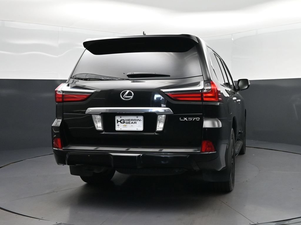 Used 2017 Lexus LX 570 4WD image 7