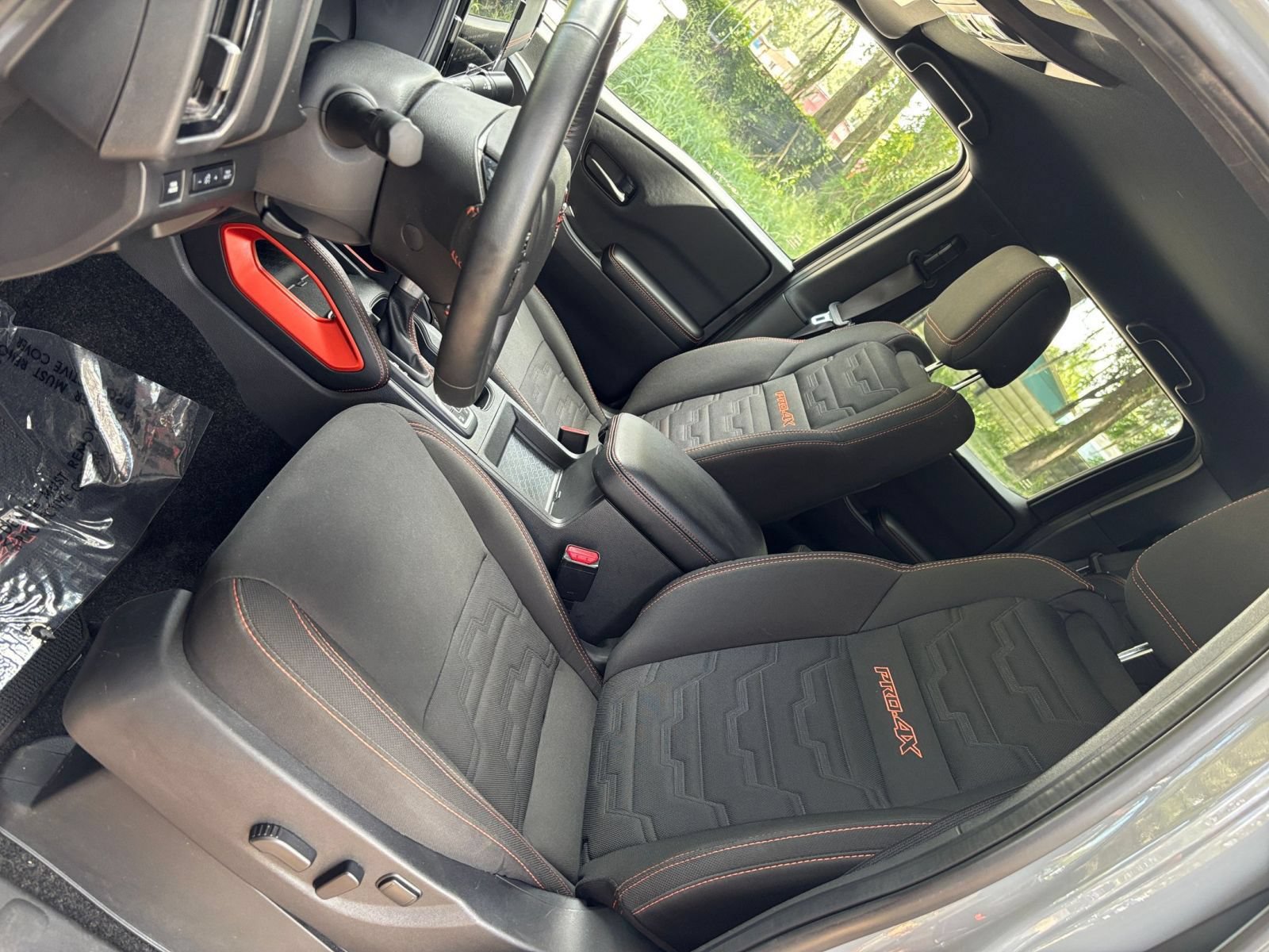Used 2026 Nissan Frontier PRO-4X AWD/4WD image 36