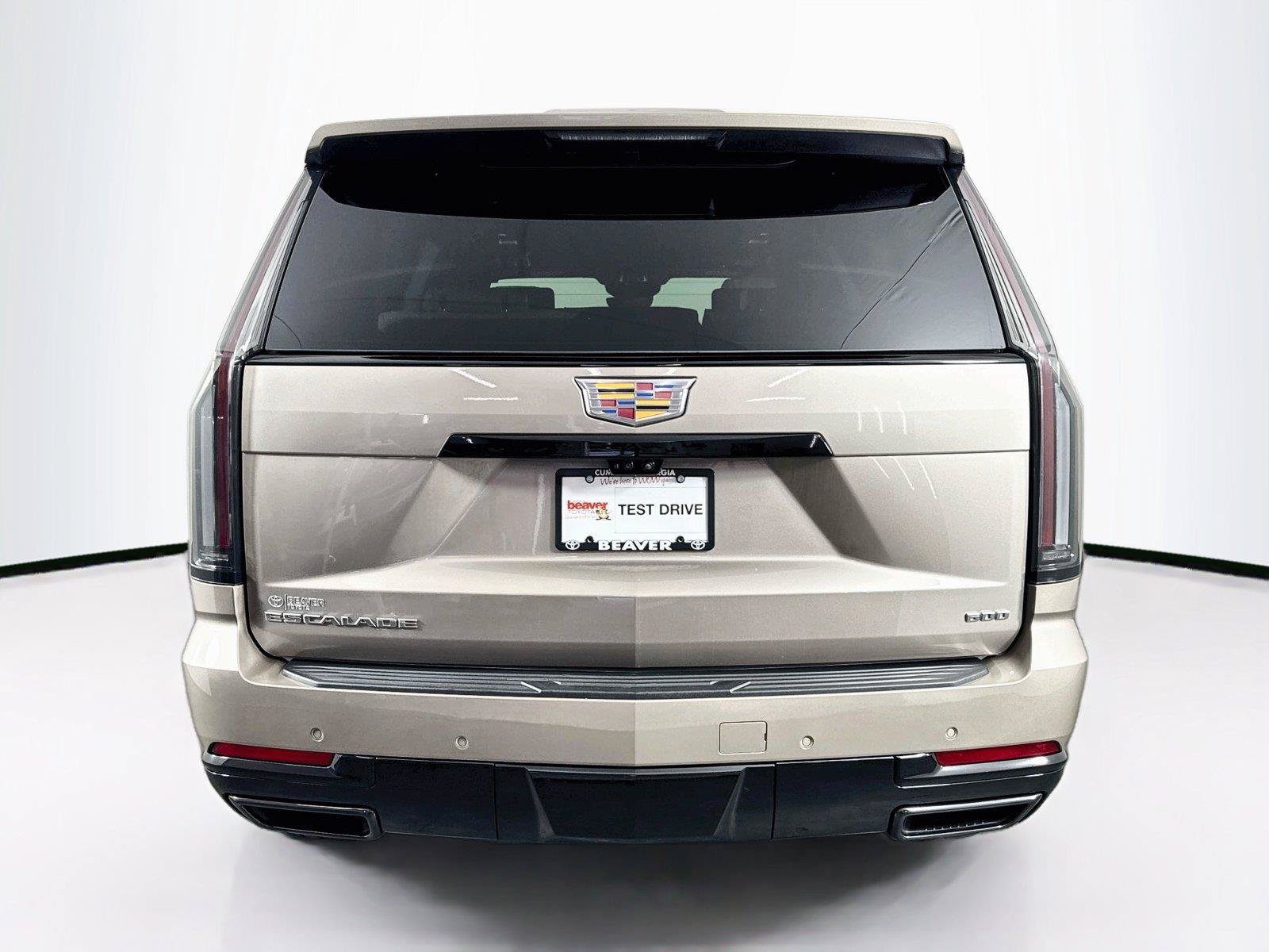 Used 2025 Cadillac Escalade Sport Platinum w/ LPO, ONYX Package AWD/4WD image 12