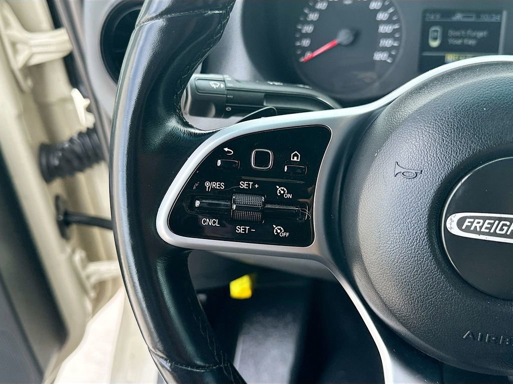 Used 2019 Freightliner Sprinter 144 image 25