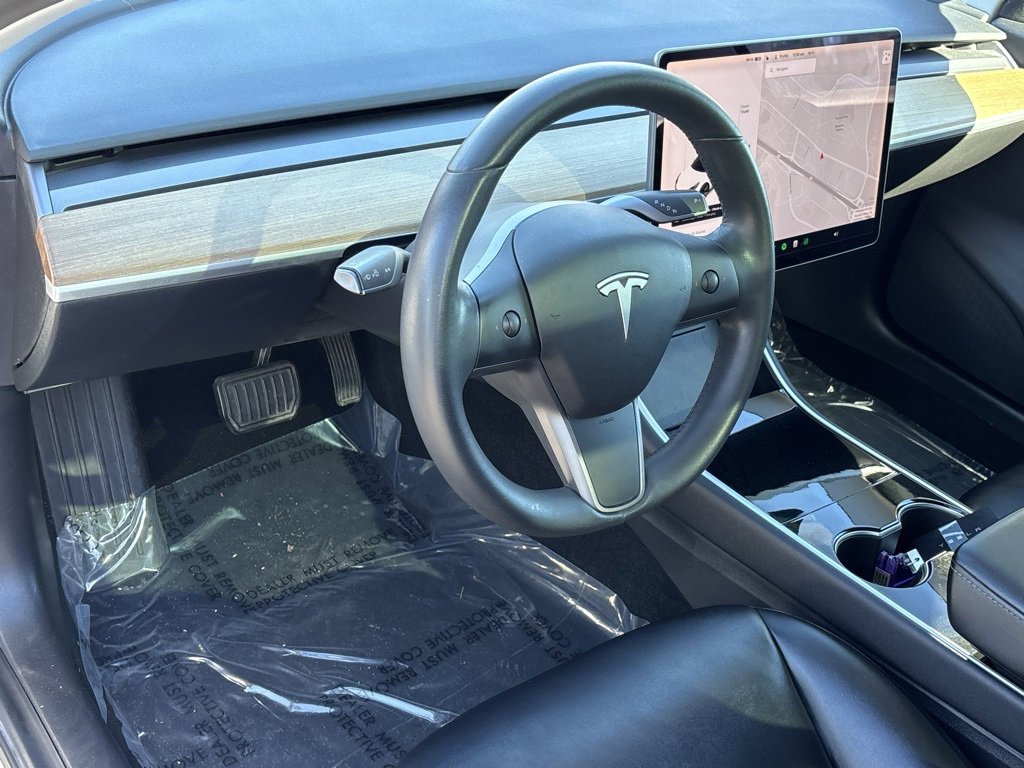 Used 2019 Tesla Model 3 Mid Range image 23