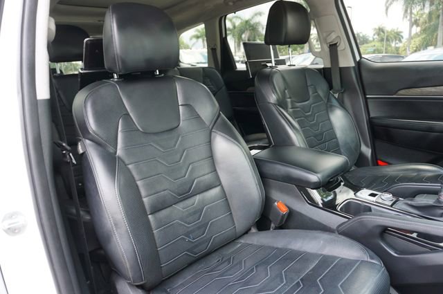 Used 2022 Kia Telluride SX w/ SX Prestige Package AWD/4WD image 2