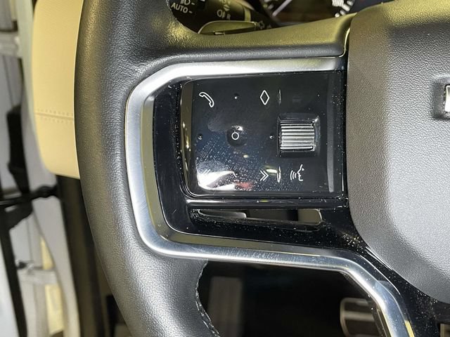 Used 2023 Land Rover Discovery Sport SE R-Dynamic AWD/4WD image 38