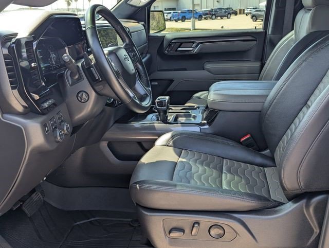 Certified 2025 Chevrolet Silverado 1500 ZR2 w/ Technology Package AWD/4WD image 13