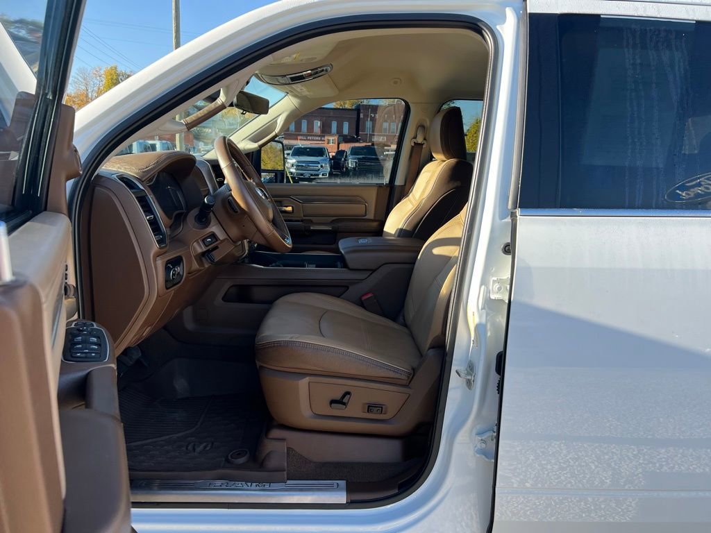 Used 2024 RAM 3500 Limited w/ Safety Group image 13