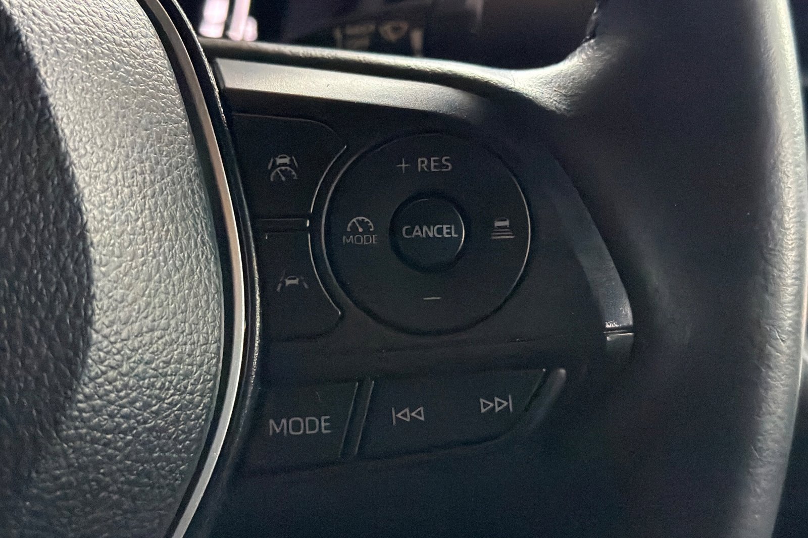 Used 2024 Toyota Corolla XSE image 32