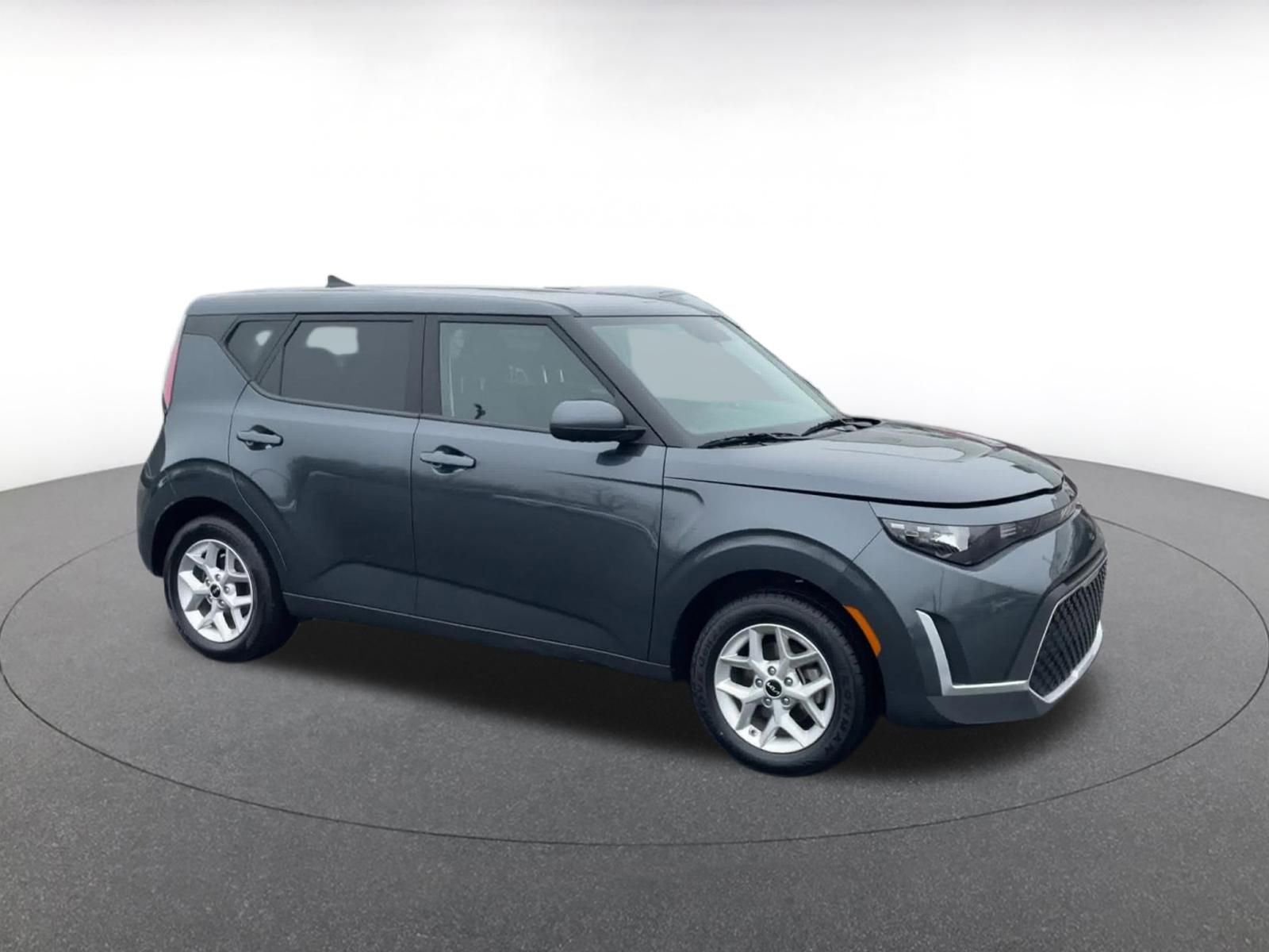 Used 2025 Kia Soul LX w/ LX Technology Package video 2