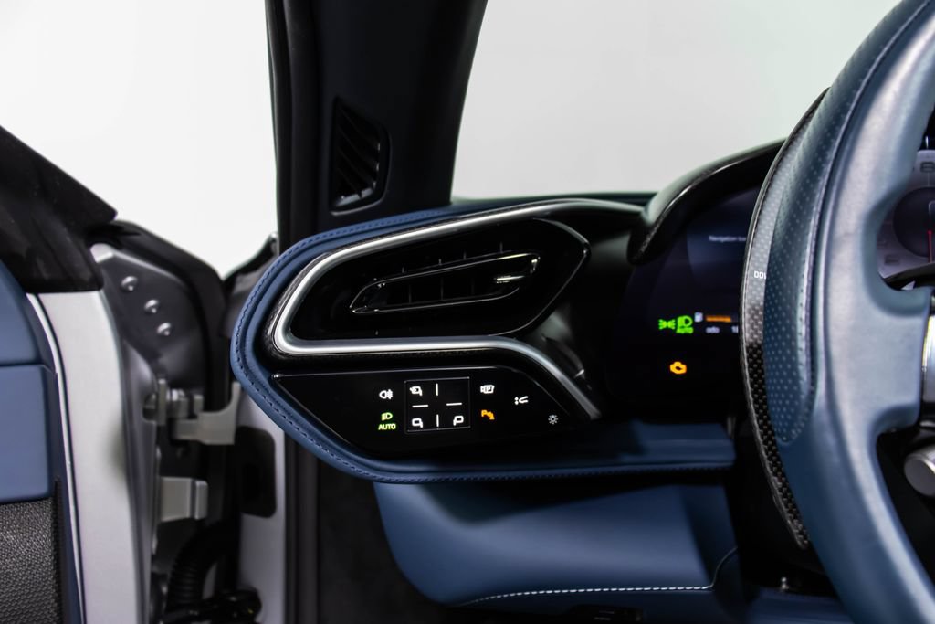 Certified 2025 Ferrari 296 GTS RWD image 38