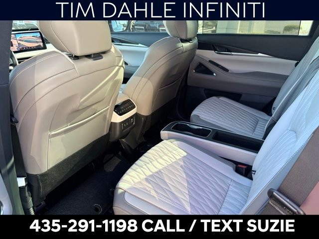 New 2026 INFINITI QX60 Autograph w/ Dark Cargo Package image 15