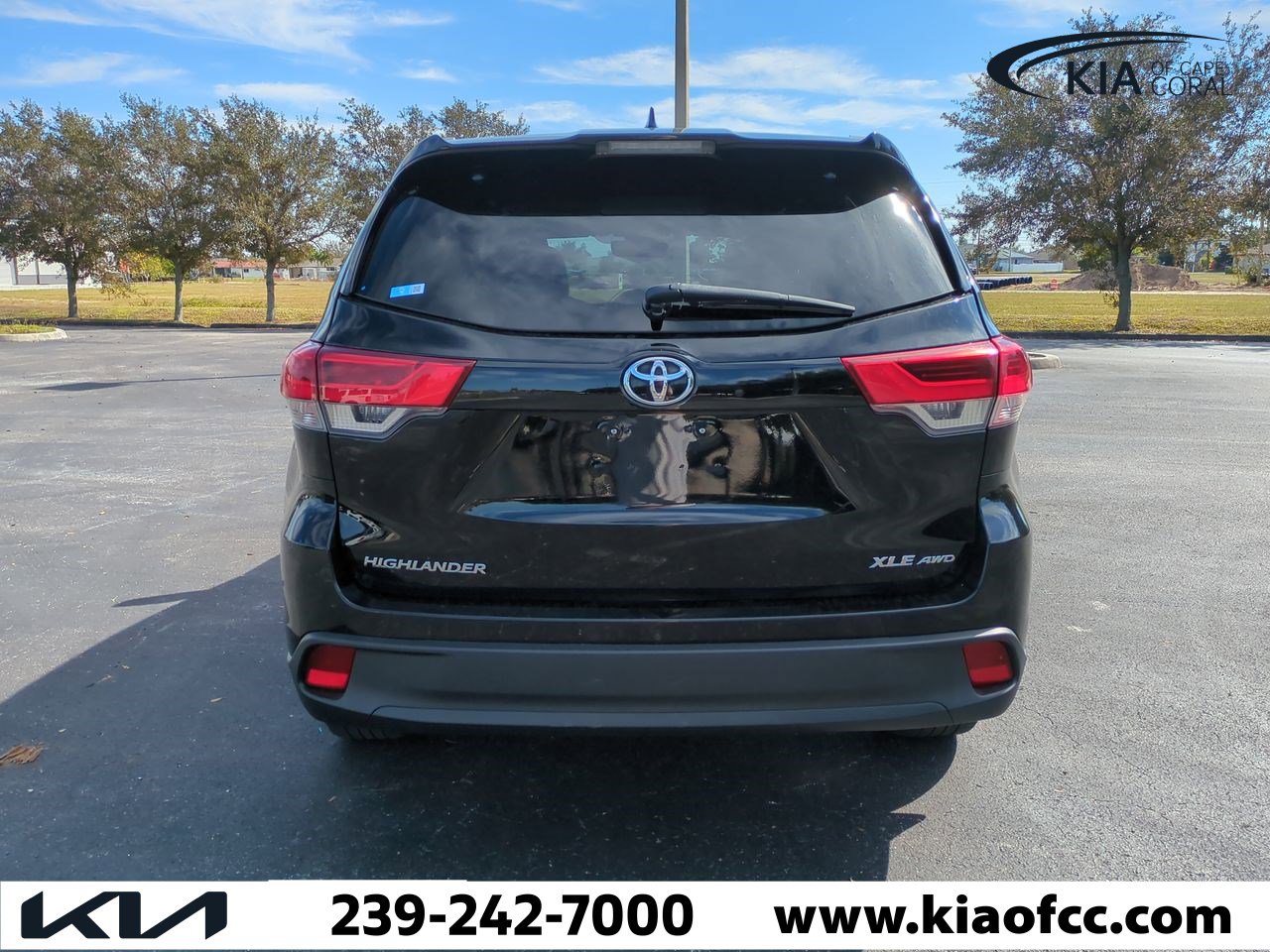 Used 2019 Toyota Highlander XLE image 6