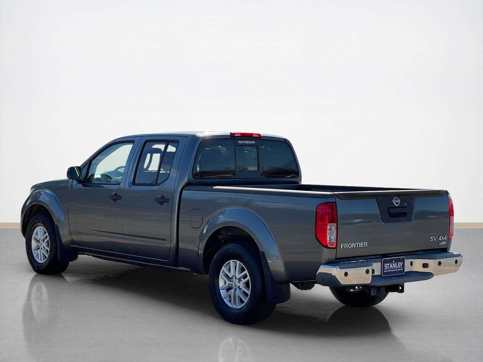 Used 2017 Nissan Frontier SV w/ SV Value Truck Package image 5