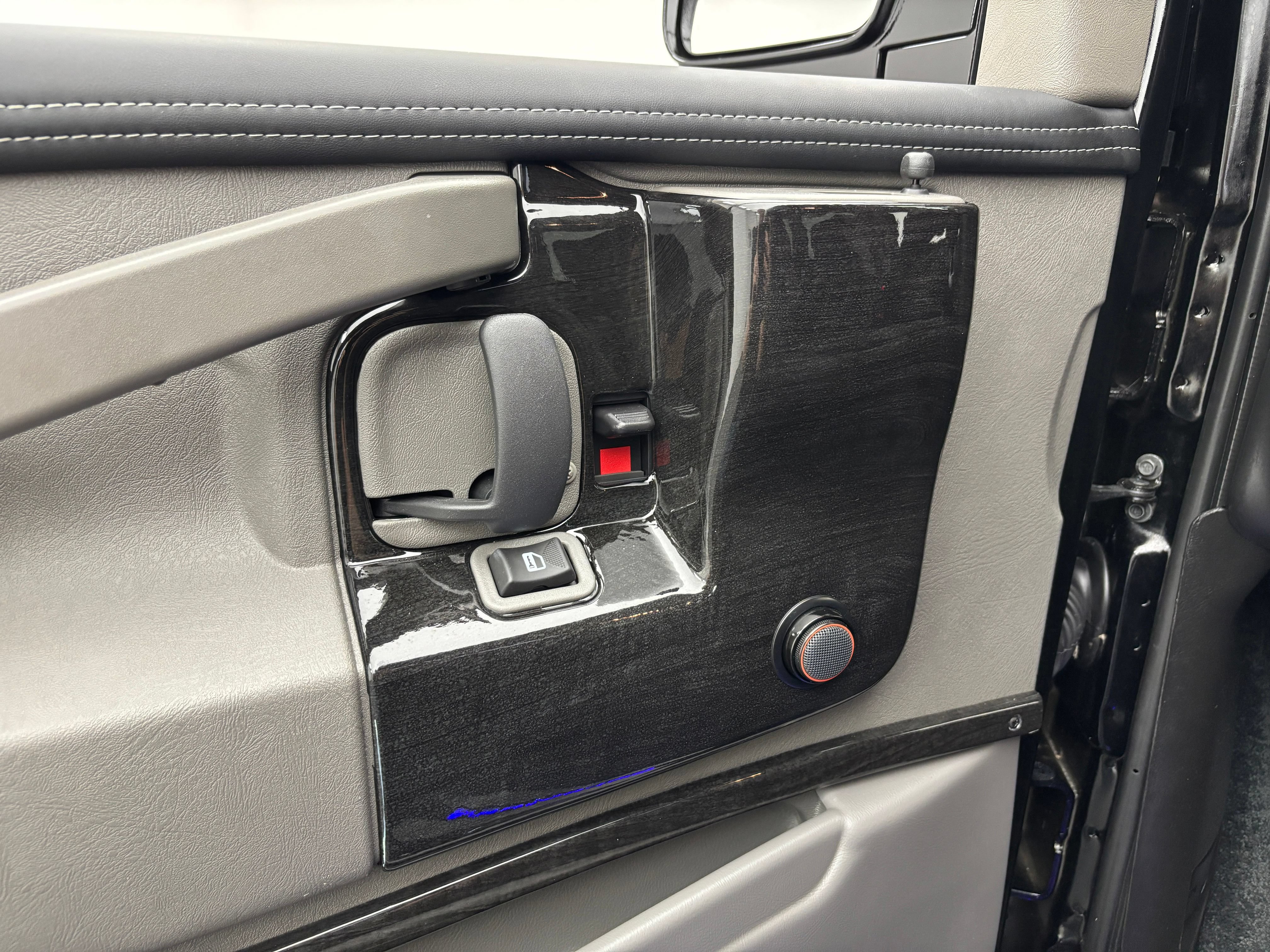 New 2026 GMC Savana 2500 Extended w/ Driver Convenience Package RWD image 18