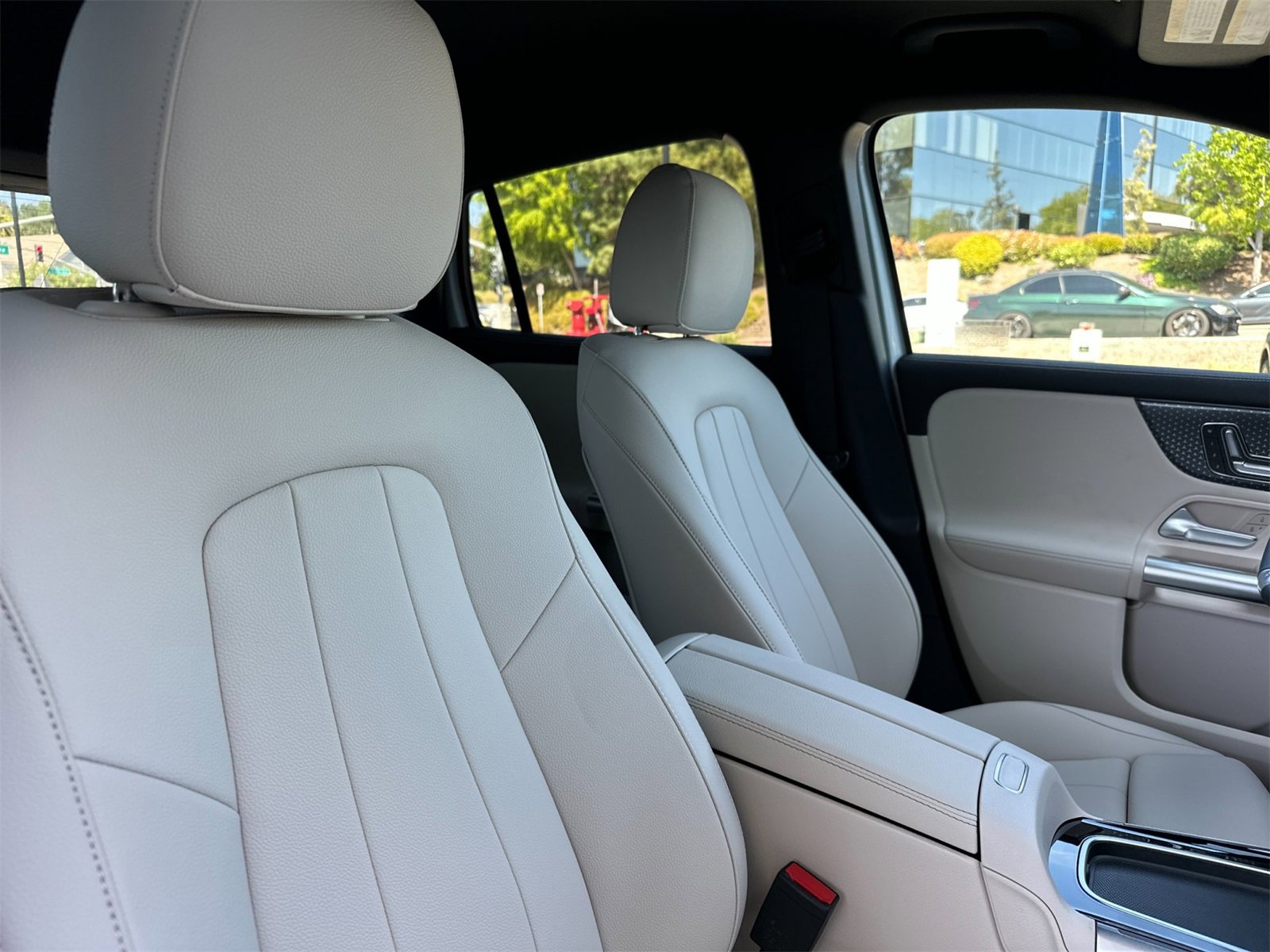 New 2025 Mercedes-Benz GLA 250 image 16