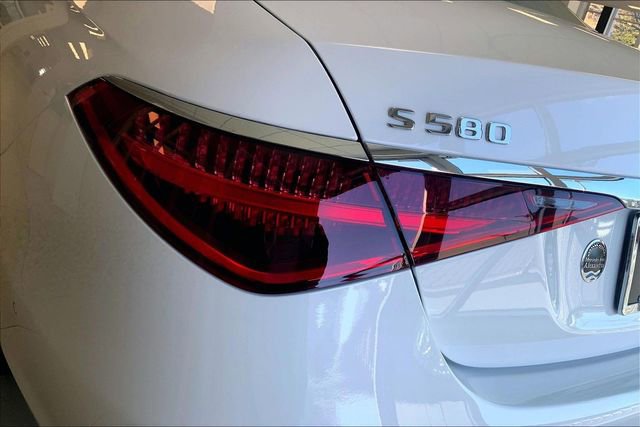 Used 2026 Mercedes-Benz S 580 4MATIC Sedan image 24