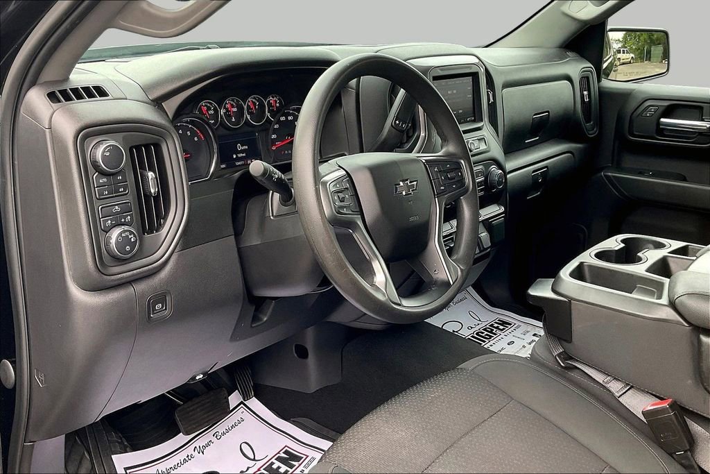 Used 2021 Chevrolet Silverado 1500 Custom Trail Boss w/ Safety Confidence Package AWD/4WD image 13