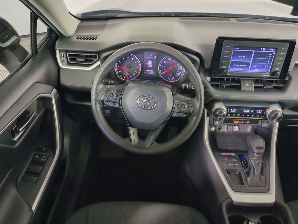 Used 2021 Toyota RAV4 XLE image 19