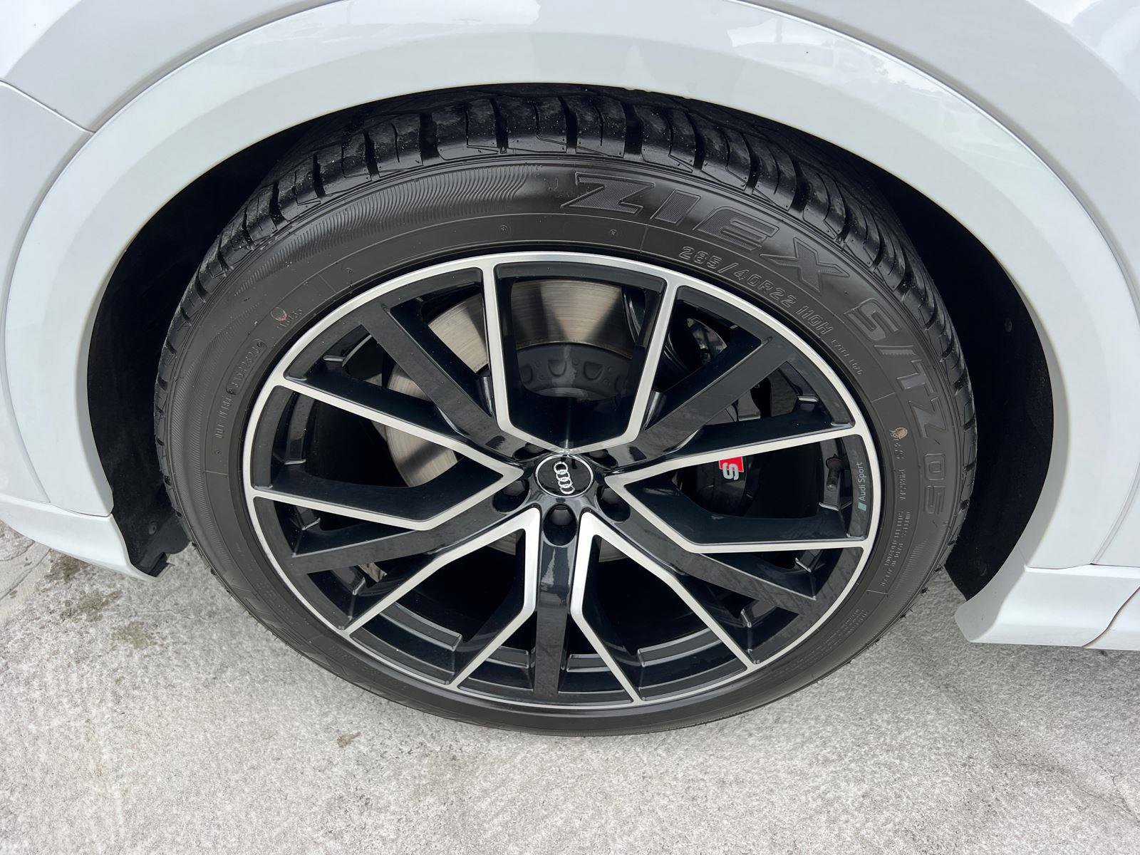 Used 2021 Audi SQ8 Prestige w/ Prestige Package image 11