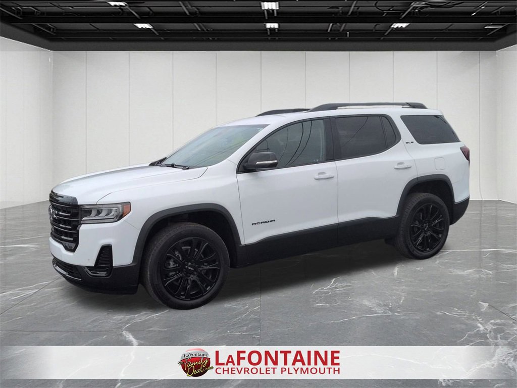 Certified 2023 GMC Acadia SLE w/ Driver Convenience Package image 4