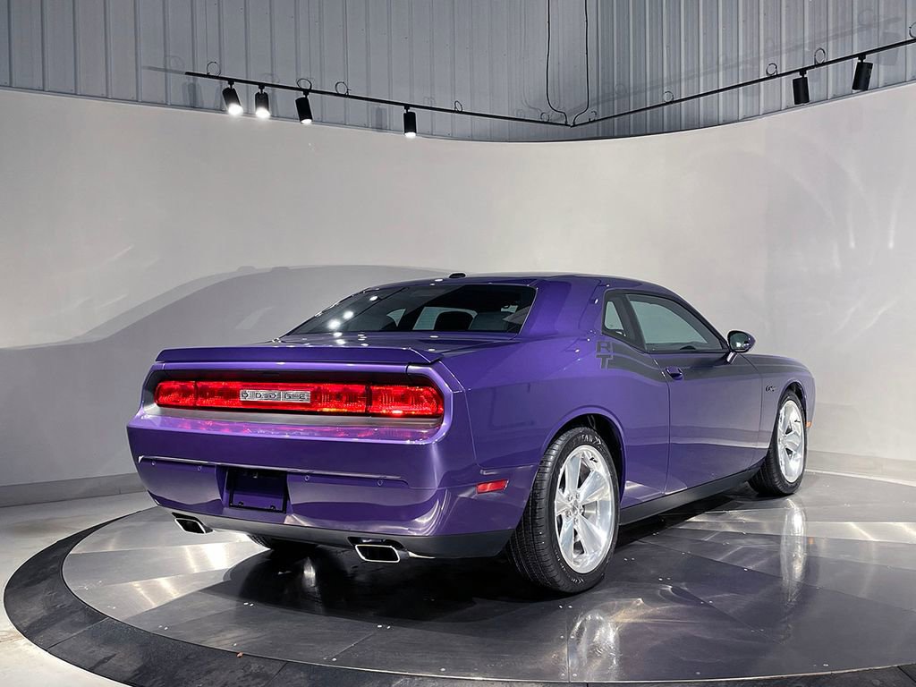 Used 2013 Dodge Challenger R/T image 6