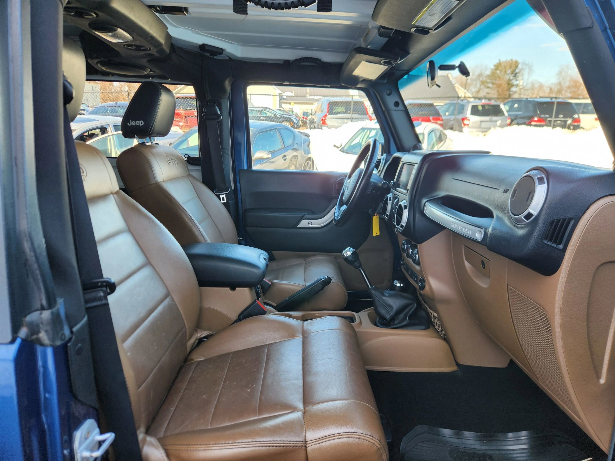 Used 2012 Jeep Wrangler Rubicon w/ Dual Top Group image 43