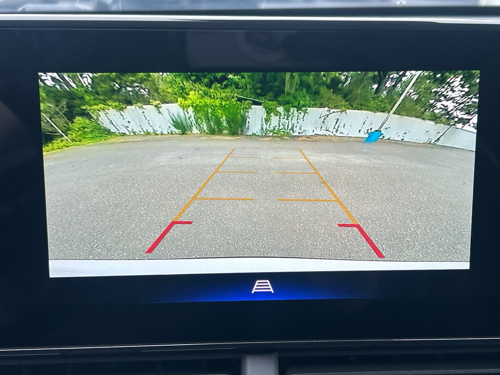 New 2026 Chevrolet Trax ACTIV FWD image 23