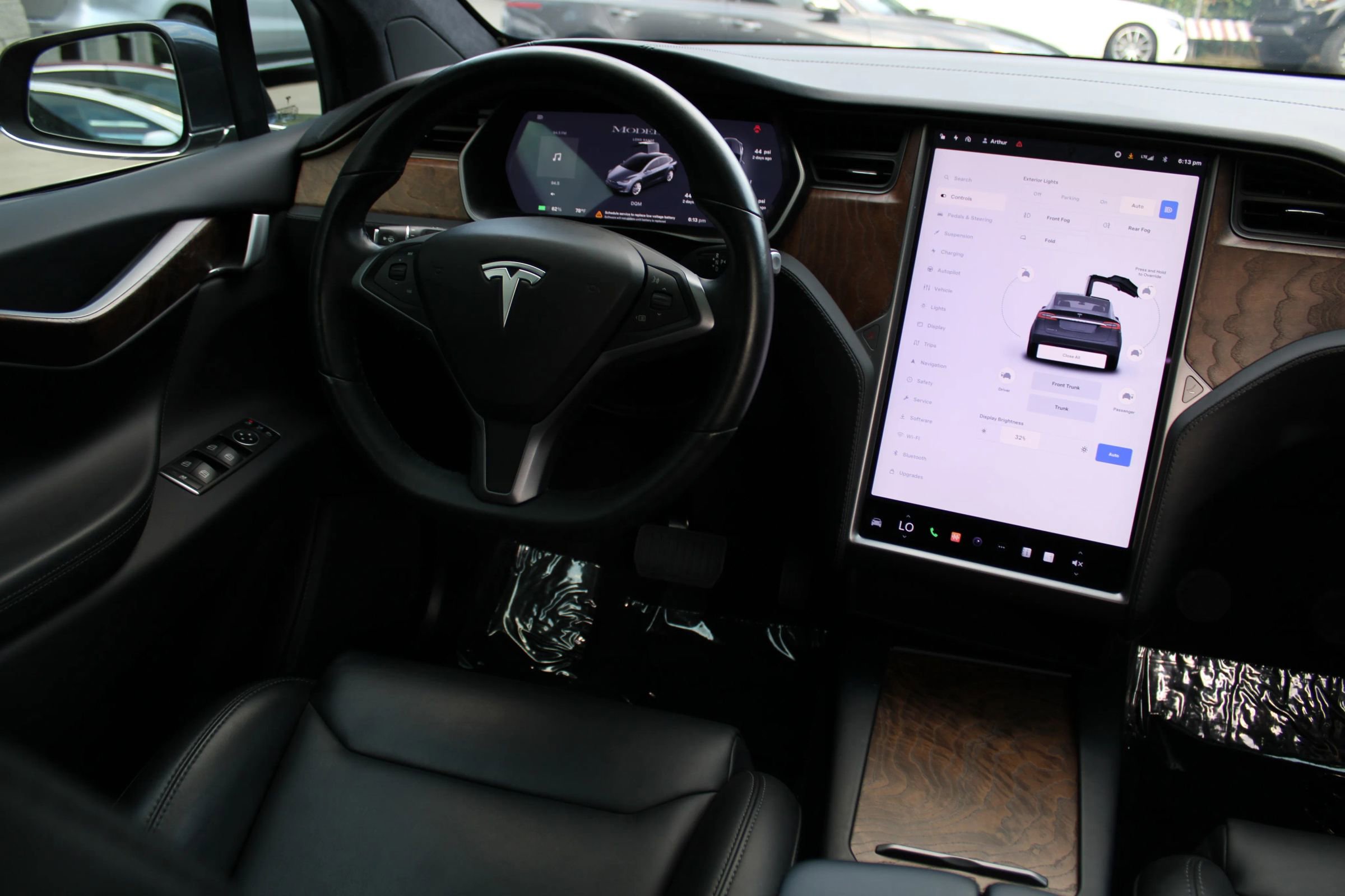 Used 2020 Tesla Model X Long Range image 17