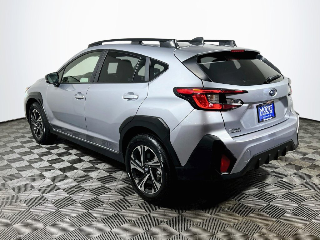 Used 2025 Subaru Crosstrek 2.5i Premium AWD/4WD image 5
