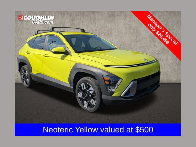 Certified 2025 Hyundai Kona SEL AWD/4WD image 1