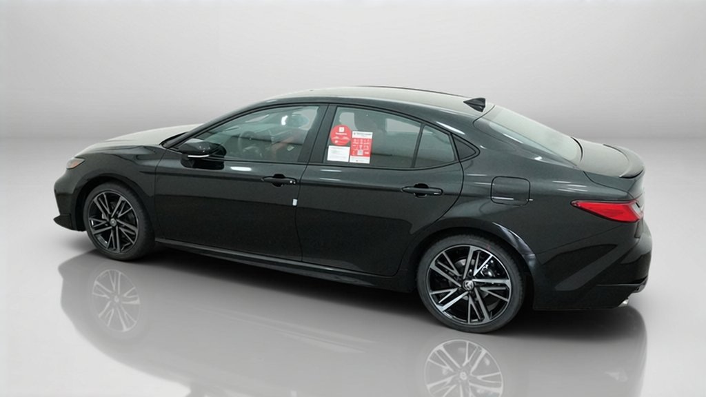 New 2027 Toyota Camry XSE FWD image 15