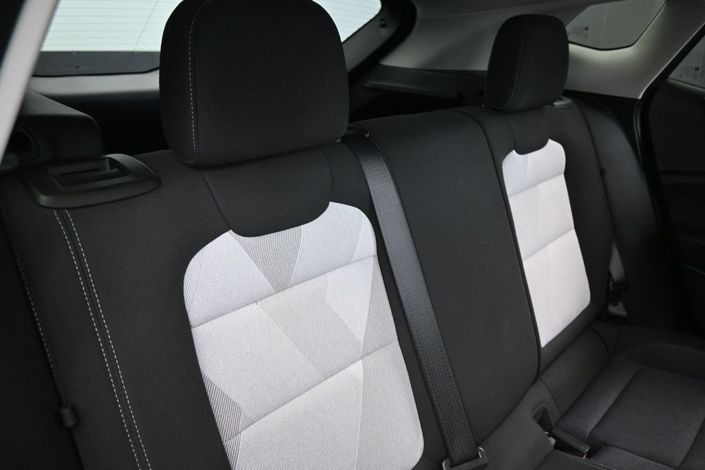 Used 2024 Chevrolet Trax LS FWD image 32
