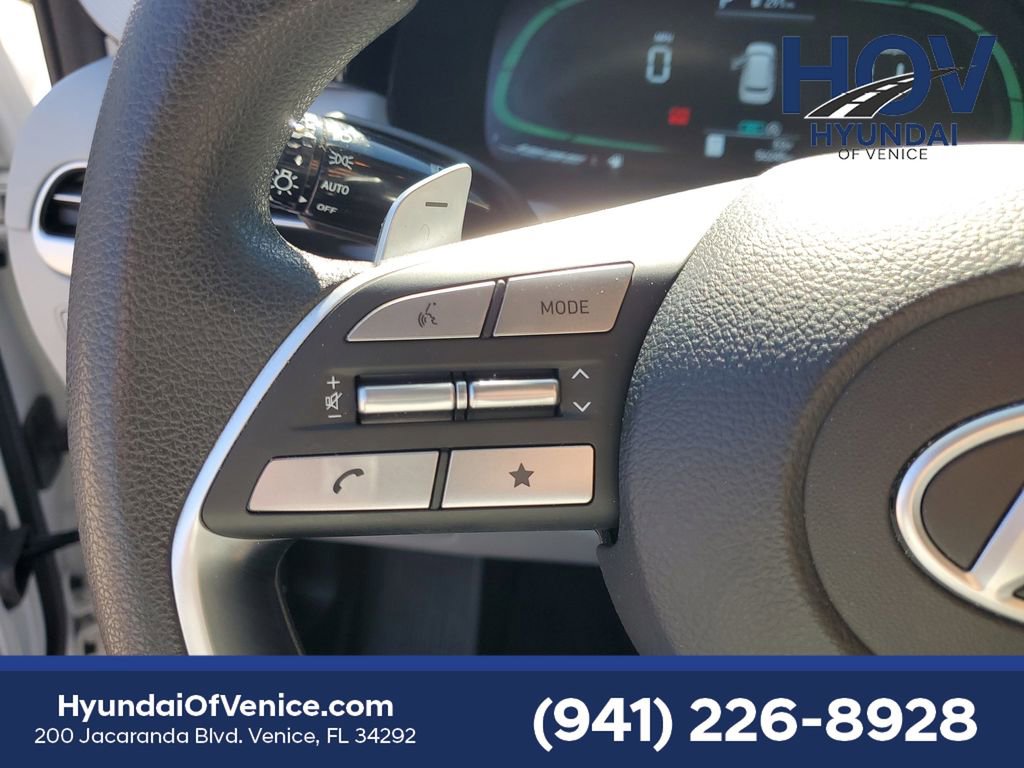 Used 2023 Hyundai Palisade SE image 33