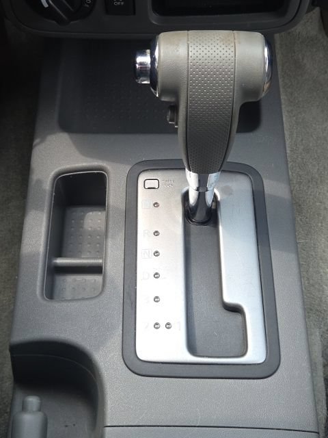 Used 2014 Nissan Frontier SV AWD/4WD image 30