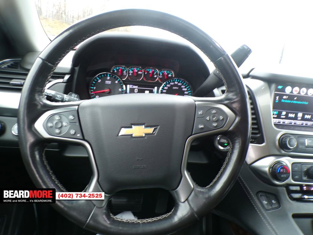 Used 2018 Chevrolet Suburban LT image 13