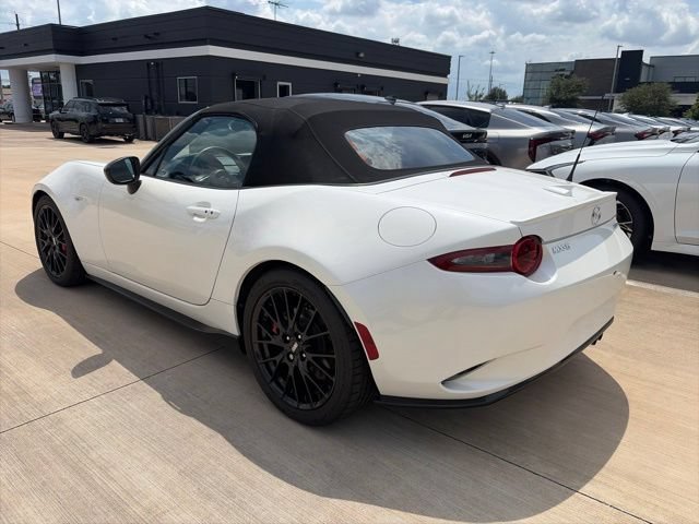 Used 2023 MAZDA MX-5 Miata Club w/ Brembo/BBS Recaro Package RWD image 3