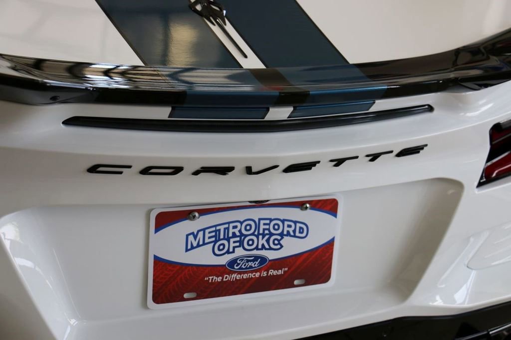 Used 2025 Chevrolet Corvette E-Ray w/ Stealth Interior Trim Package image 8