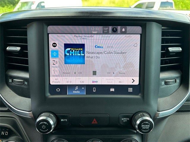 Used 2024 RAM 2500 Big Horn w/ Bed Utility Group image 21