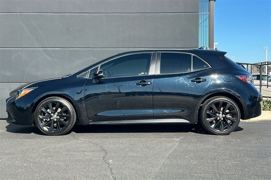 Used 2021 Toyota Corolla XSE image 9